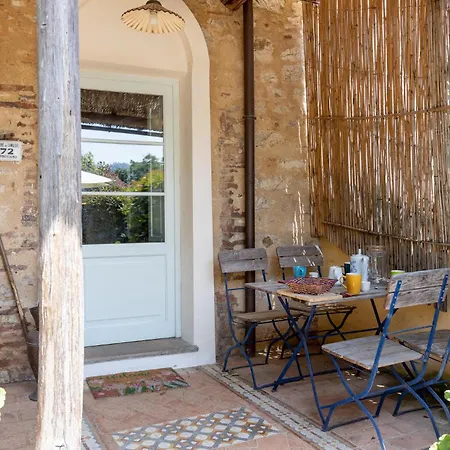 Cozy In Orbicciano With Wifi